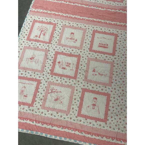 Riley Blake The Good Life Quilt, White-Pink, Blanket, Floral Design, Kids Room - Picture 2 of 8